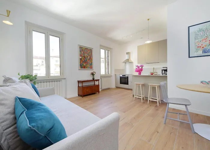 Piazza Vittorio Apartment *