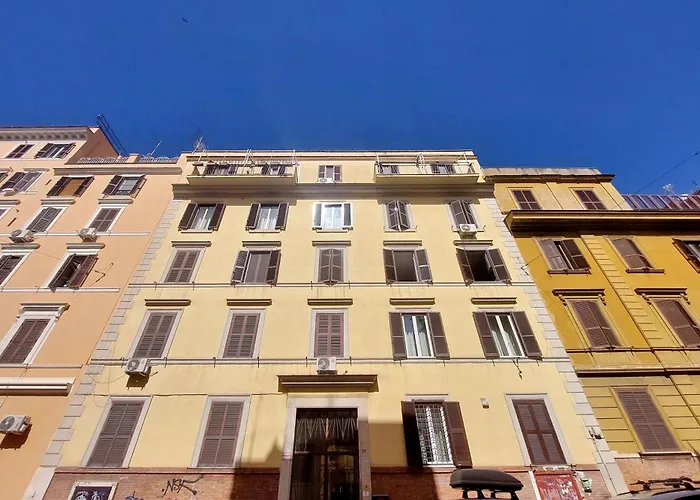 Piazza Vittorio Apartment *
